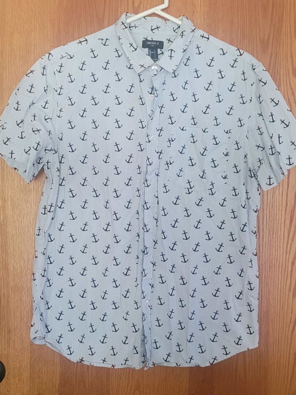 Forever 21 Men's Light Blue Short Sleeve Anchor Print Button-Up Shirt